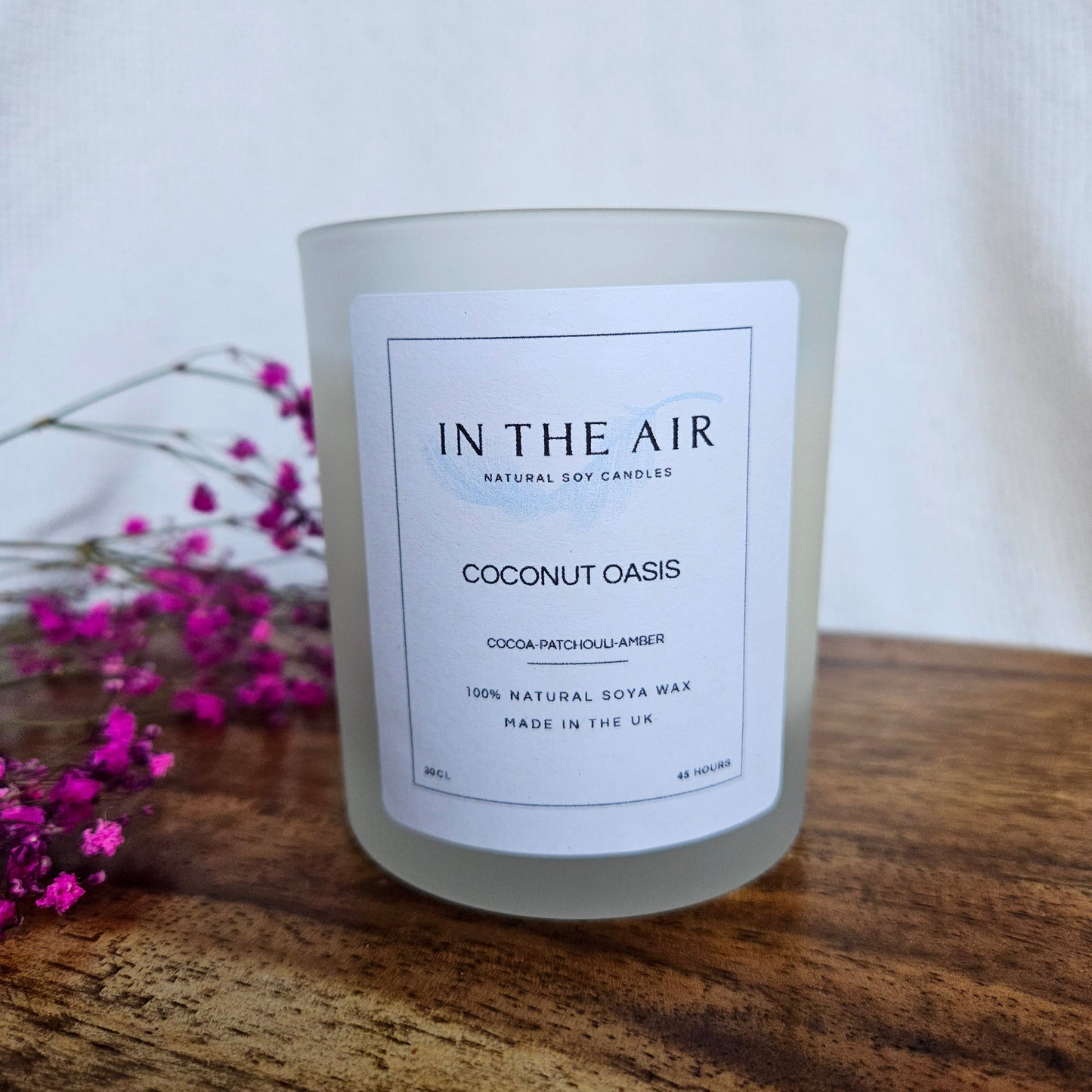 Coconut Oasis Candle | Pineapple, Orange & Almond | 100% Soy Wax | 45h Burn Time